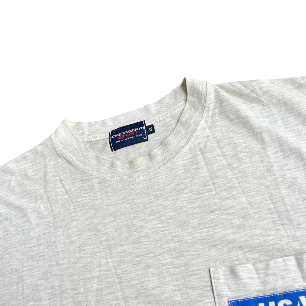 Vintage 90's Chevignon Sport Pocket USA T-shirt (XL)