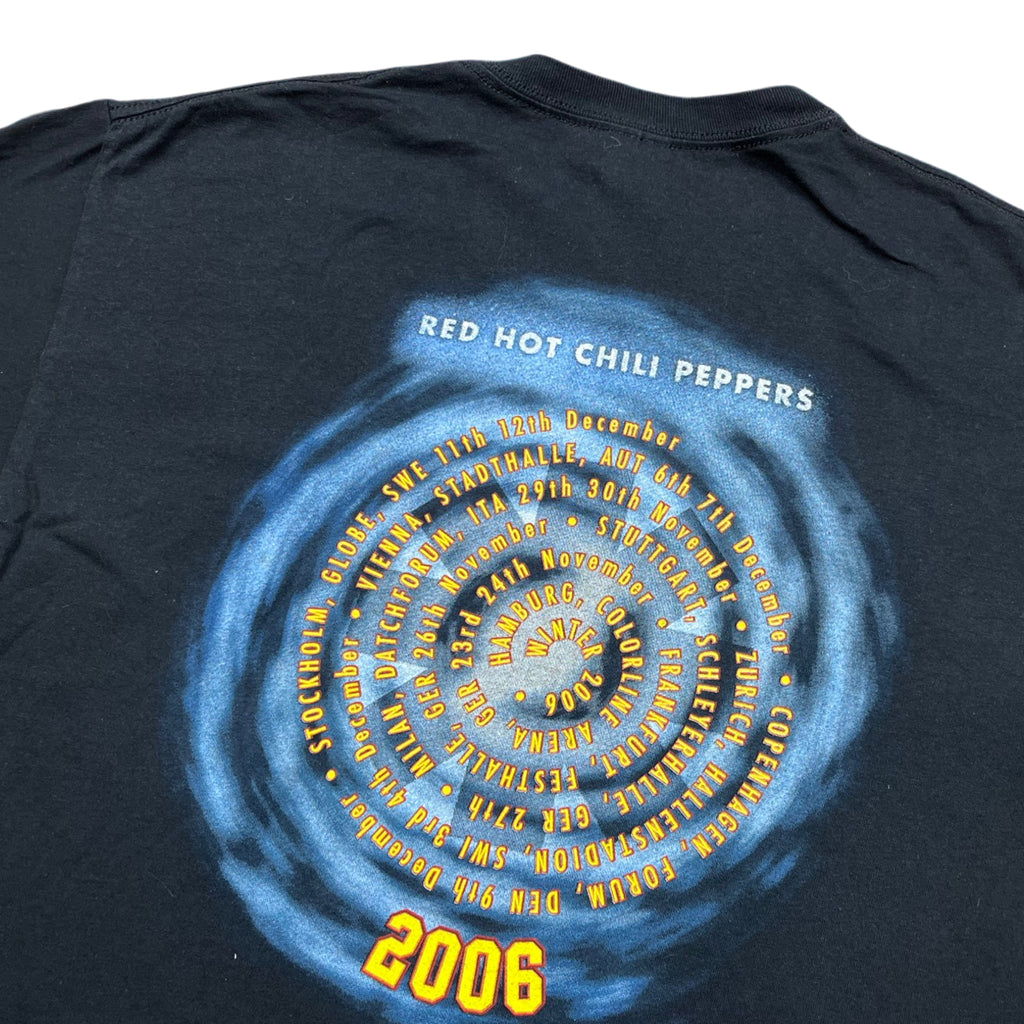 Vintage 2006 Red Hot Chili Peppers Stadium Arcadium T-shirt (L)