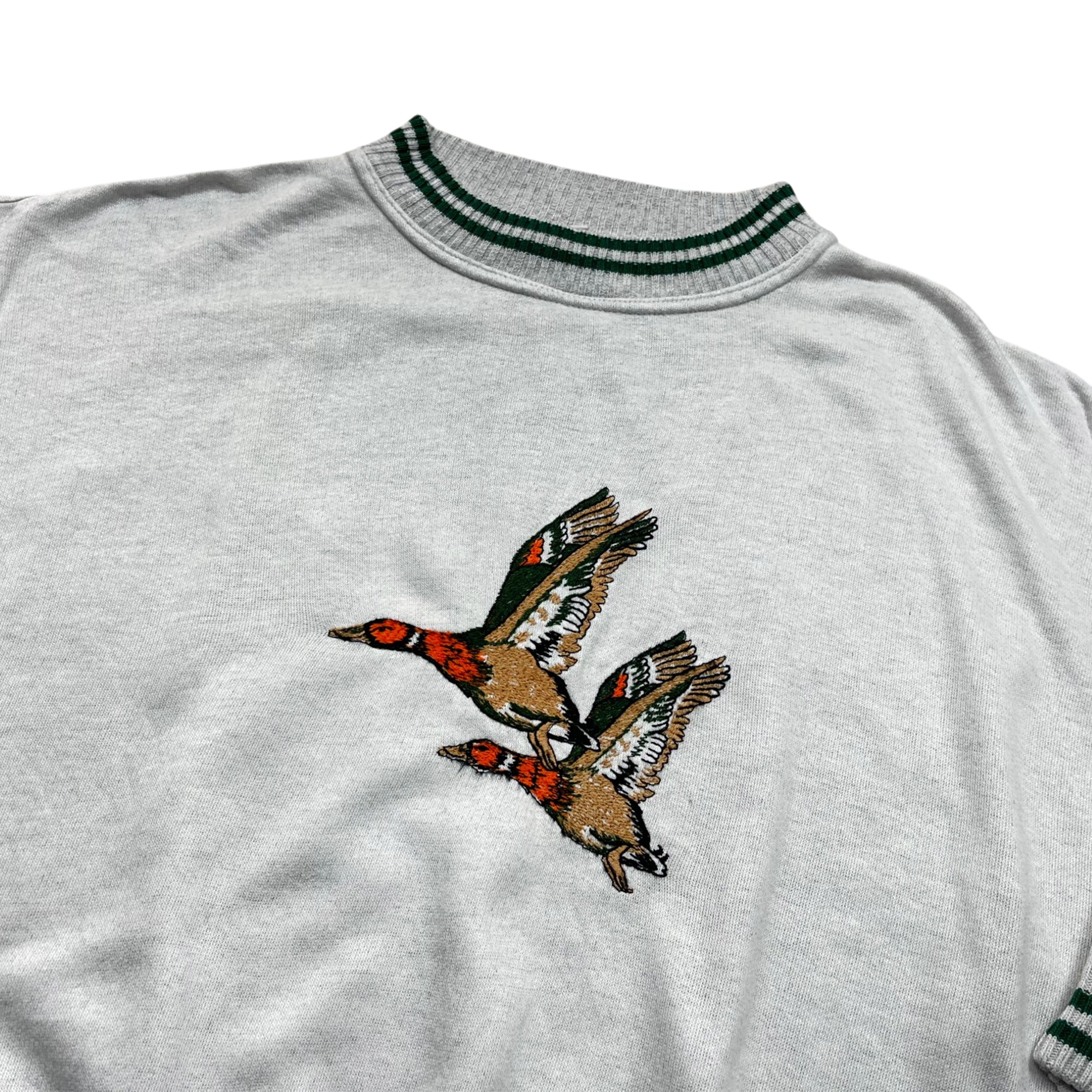 Vintage 80's Women's Boxy Fit Embroidery Sweatshirt (M)
