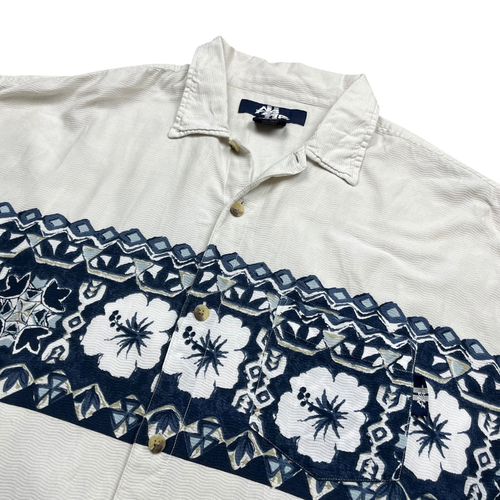 Vintage 90's NO FEAR Button Up Shirt (L-XL)