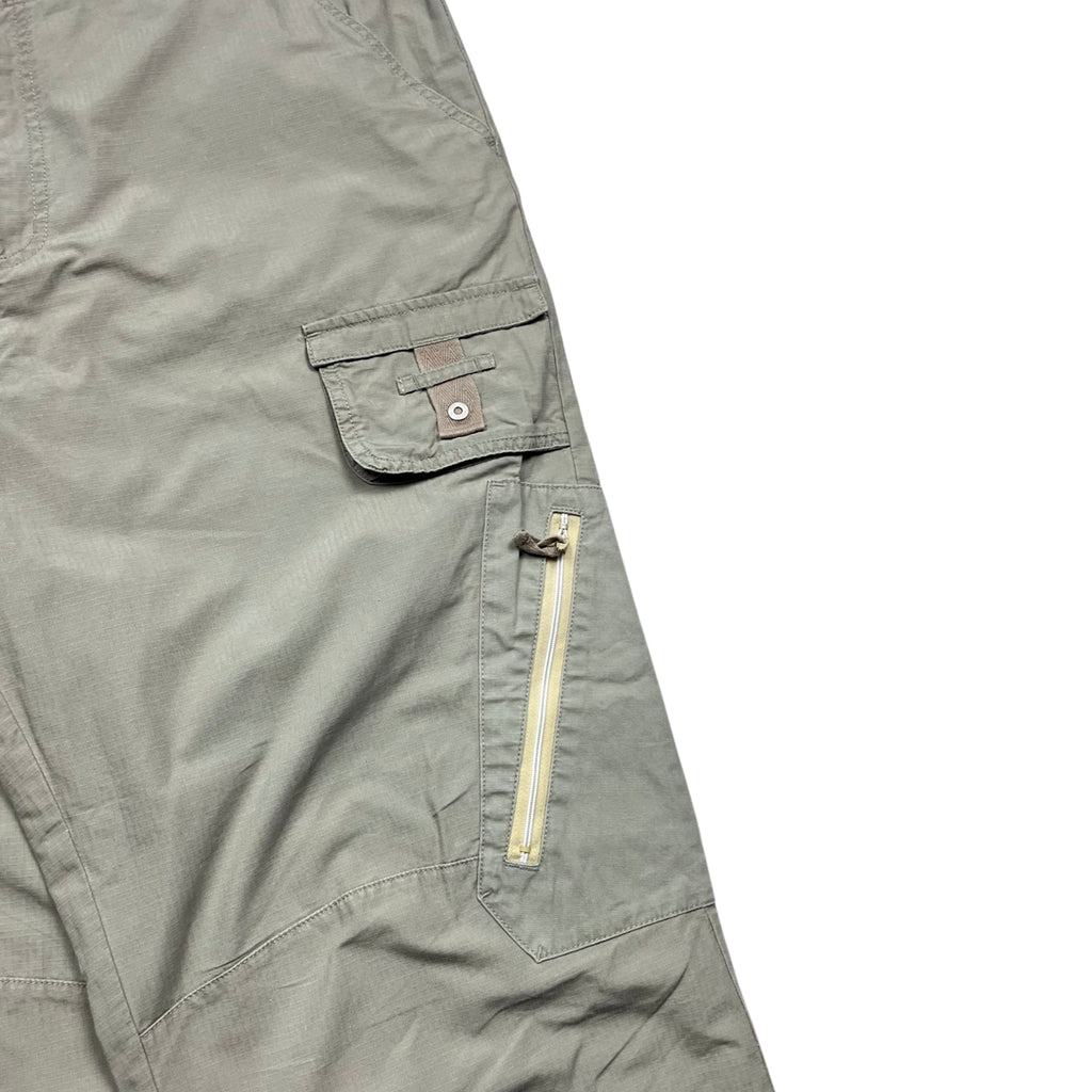 Vintage 90's Columbia Outdoor Baggy Cargo Pants (XL)