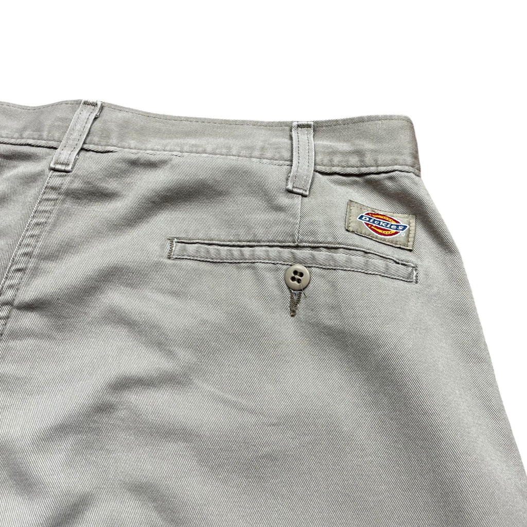 Vintage 80's Dickies Baggy Cargo Short (L)