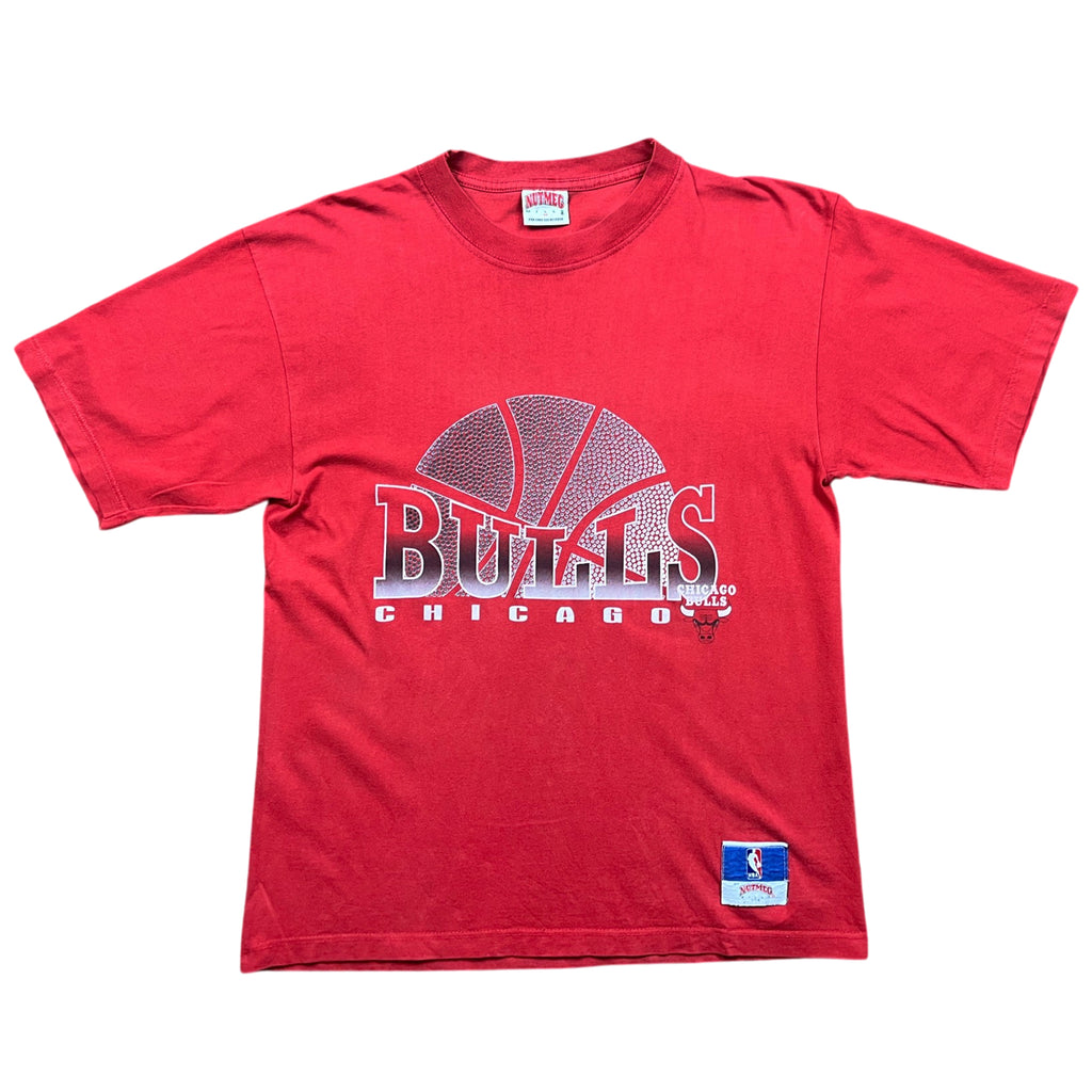 Vintage 90's Chicago Bulls Nutmeg Graphic T-shirt (M)