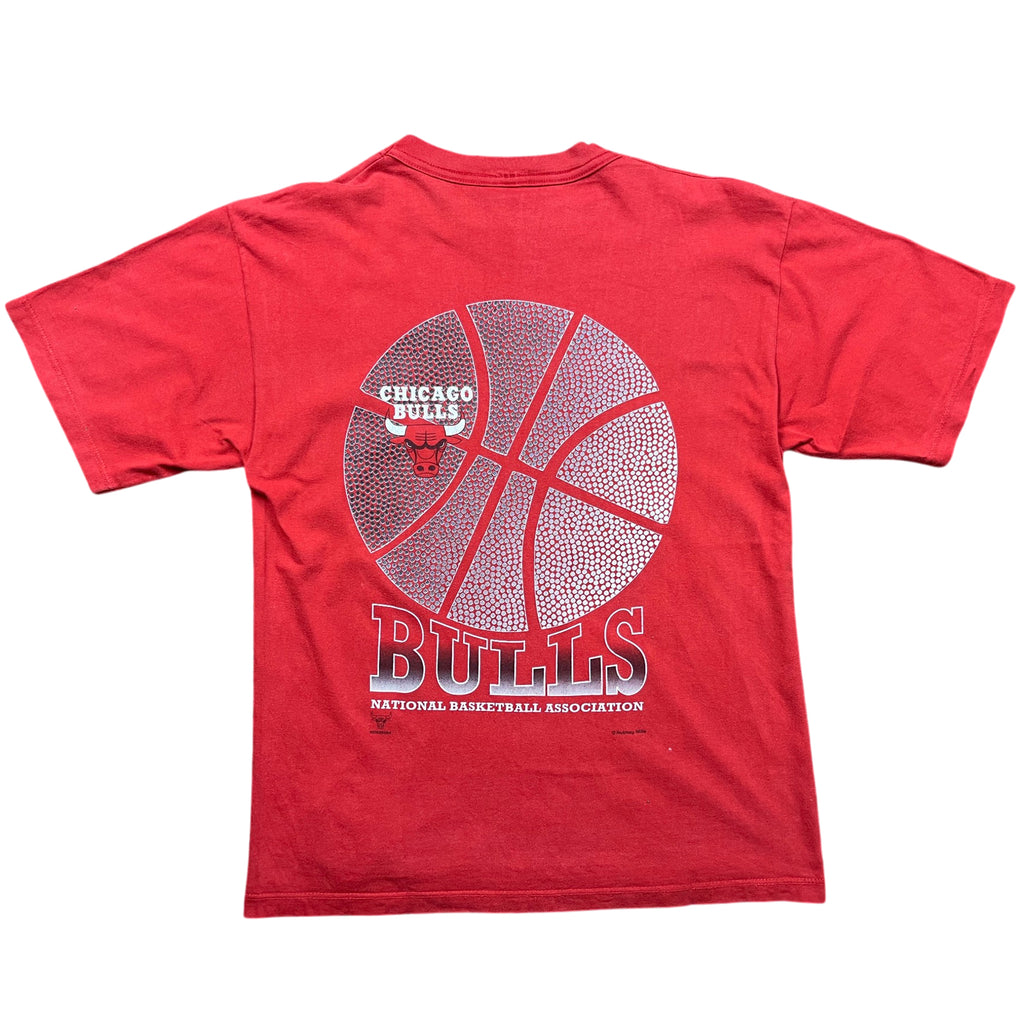 Vintage 90's Chicago Bulls Nutmeg Graphic T-shirt (M)